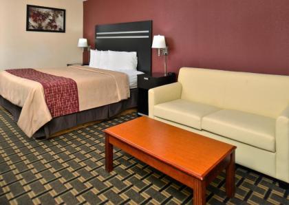 Red Roof Inn Cartersville-Emerson-LakePoint North - image 14