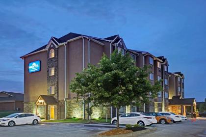 Microtel Inn & Suites - Cartersville - image 5