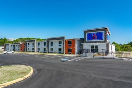 Motel 6-White GA - Cartersville - image 14