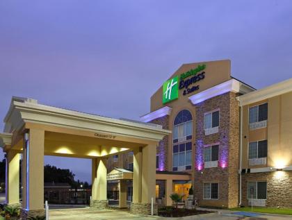 Holiday Inn Express Hotel & Suites Carthage an IHG Hotel - image 20