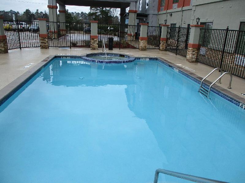 Best Western Carthage Inn & Suites - image 5