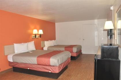 Motel 6-Raleigh NC - Cary - image 2