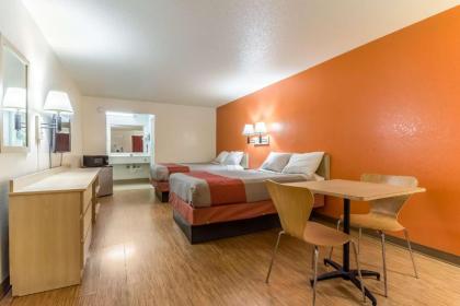 Motel 6-Raleigh NC - Cary - image 9