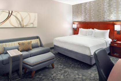 Courtyard by Marriott Raleigh Cary - image 9