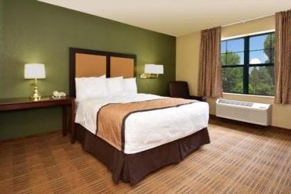 Extended Stay America Suites - Raleigh - Cary - Regency Parkway North - image 13