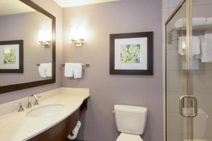 Hilton Garden Inn Raleigh Cary - image 9