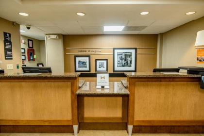 Hampton Inn Caryville-I-75/Cove Lake-State Park - image 9