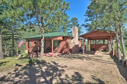 Cabin with Porch 5 Miles to Manitou Springs! - image 12