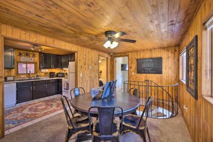 Cozy Rocky Mountain Retreat Near Pikes Peak! - image 11