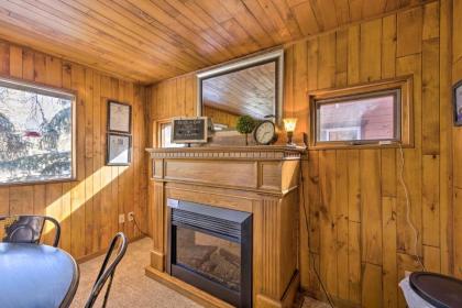 Cozy Rocky Mountain Retreat Near Pikes Peak! - image 12