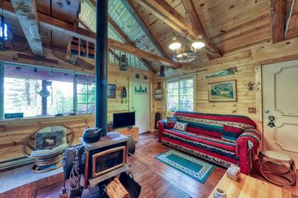 The Creekside Cabin - image 12