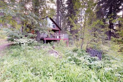 The Creekside Cabin - image 3