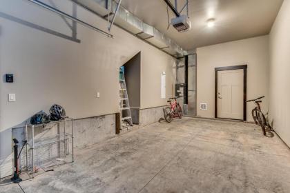 Tamarack Townhouse - image 12