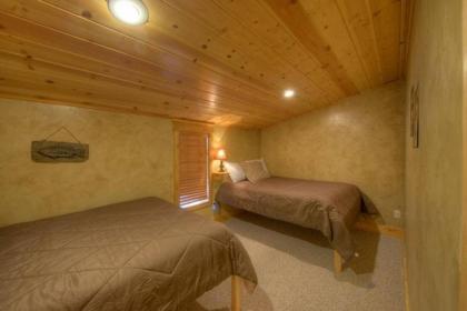 Cascade Multi-Family Cabin by Casago McCall - Donerightmanagement - image 10