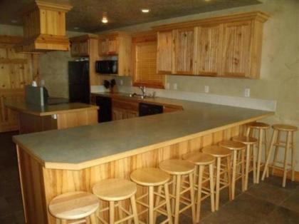 Cascade Multi-Family Cabin by Casago McCall - Donerightmanagement - image 5