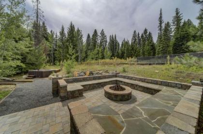 Bear Discovery Custom Tamarack Estate Home by Casago McCall - Donerightmanagement - image 10