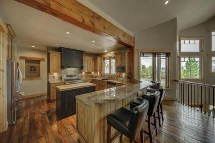 Bear Discovery Custom Tamarack Estate Home by Casago McCall - Donerightmanagement - image 13