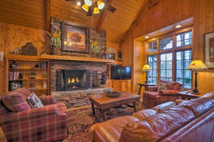 Rustic Cashiers Condo at Trillium Lake and Links! - image 4