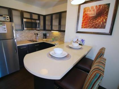 Staybridge Suites Cathedral City – Palm Springs an IHG Hotel - image 2