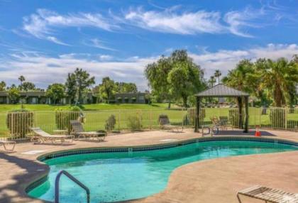 Lavish Desert Retreat with Pools Golf Tennis Spa condo