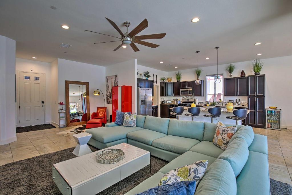 Chic Cathedral City Retreat with Outdoor Oasis! - image 6