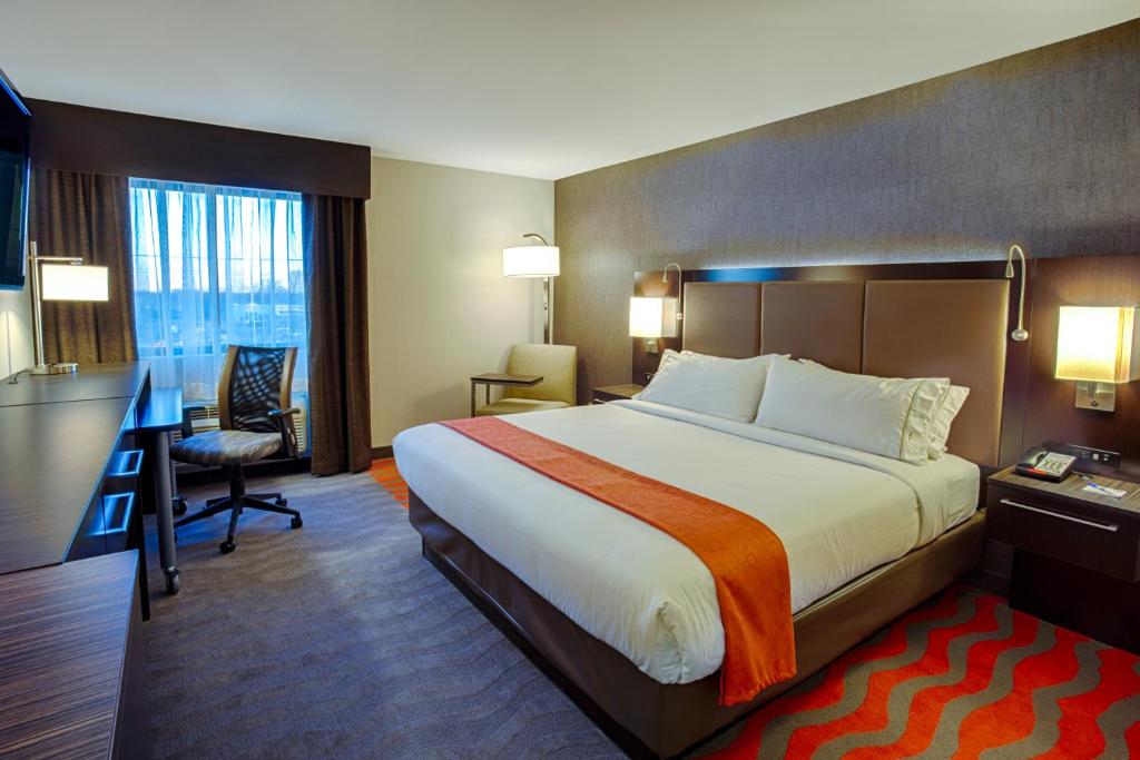 Holiday Inn Express Baltimore West - Catonsville an IHG Hotel - image 7