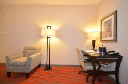 Hampton Inn and Suites Tulsa/Catoosa - image 3