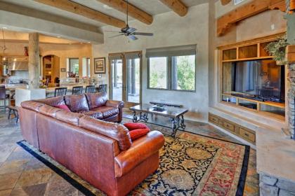 Cave Creek Oasis with Putting Green Spa and Mtn View! - image 12