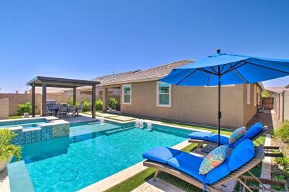 Cave Creek Desert Hideaway with Pool Hike and Golf! - image 8