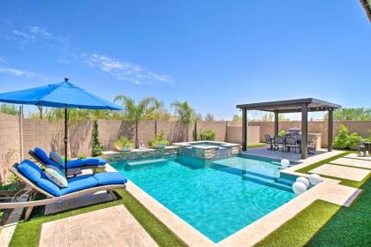 Cave Creek Desert Hideaway with Pool Hike and Golf! - image 9