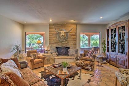 Luxe Ranch Refuge with Rooftop Patio and Mtn View - image 14