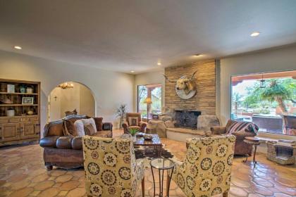 Luxe Ranch Refuge with Rooftop Patio and Mtn View - image 15