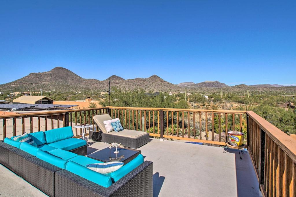 Luxe Ranch Refuge with Rooftop Patio and Mtn View - image 3