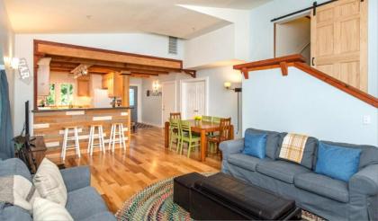 Blue Cherry! Redwoods! BBQ Grill! Fire Table! Ping Pong! Fast WiFi!! Dog Friendly! - image 10