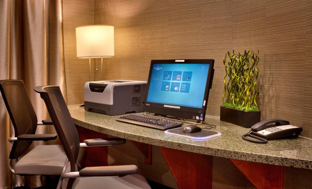 SpringHill Suites by Marriott Cedar City - image 7