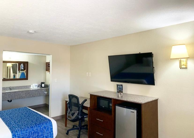 Travelodge by Wyndham Cedar City - image 7