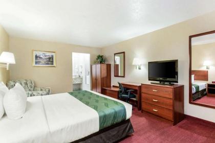 Quality Inn Cedar City University Area - image 3