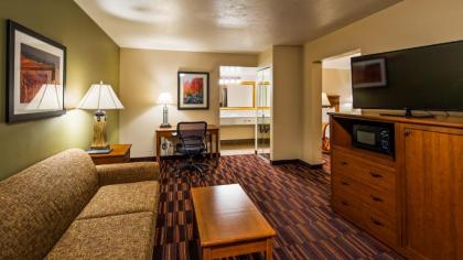 Best Western Town and Country Inn - image 14