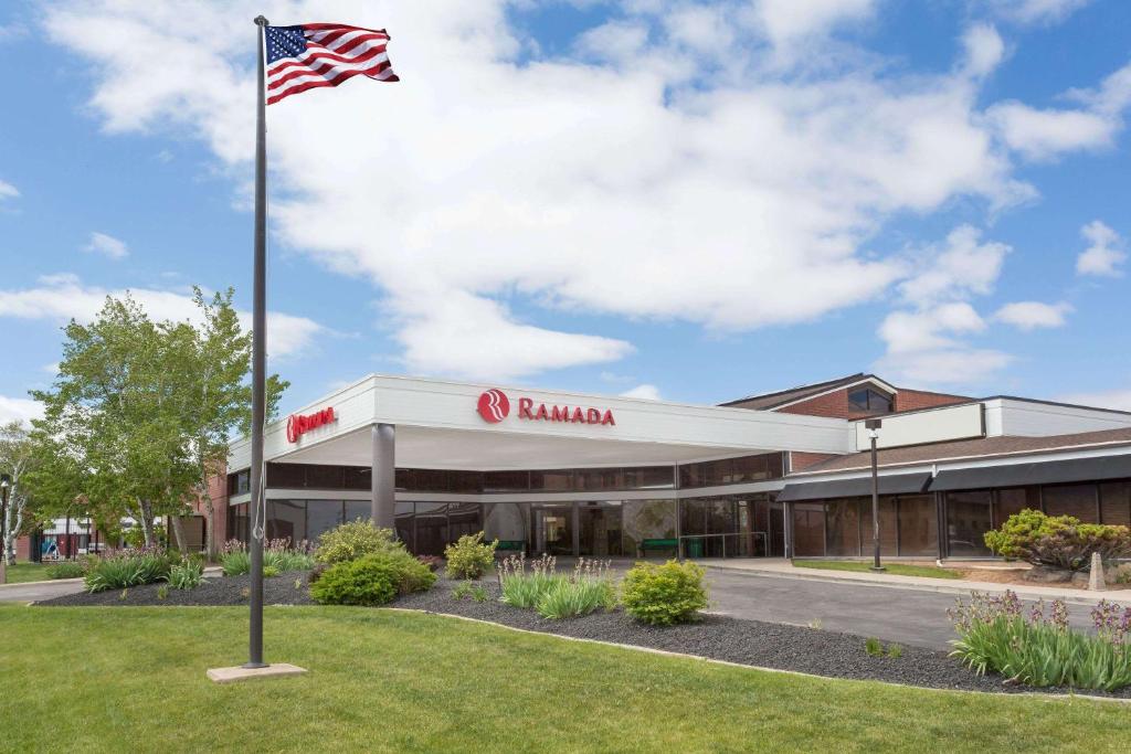 Ramada by Wyndham Cedar City - main image