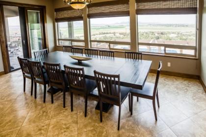 959 Panaroma Dr - image 3