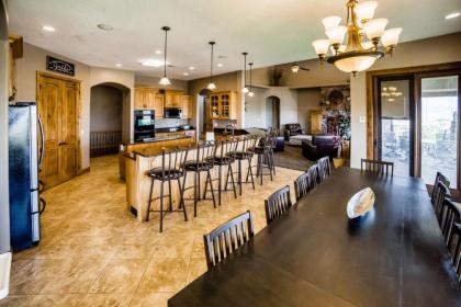 959 Panaroma Dr - image 4