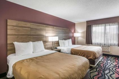 Quality Inn Cedar Rapids South - image 8