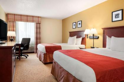 Country Inn & Suites by Radisson Cedar Rapids Airport IA - image 9