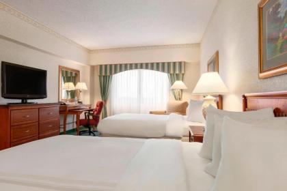 Cedar Rapids Marriott - image 9