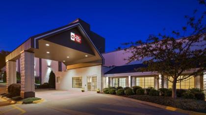 Best Western Plus Longbranch Hotel & Convention Center - image 6