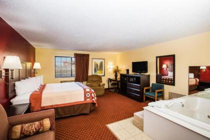 Baymont by Wyndham Cedar Rapids - image 12