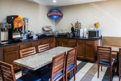 Baymont by Wyndham Cedar Rapids - image 3