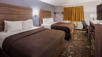 SureStay Hotel by Best Western Cedar Rapids - image 11