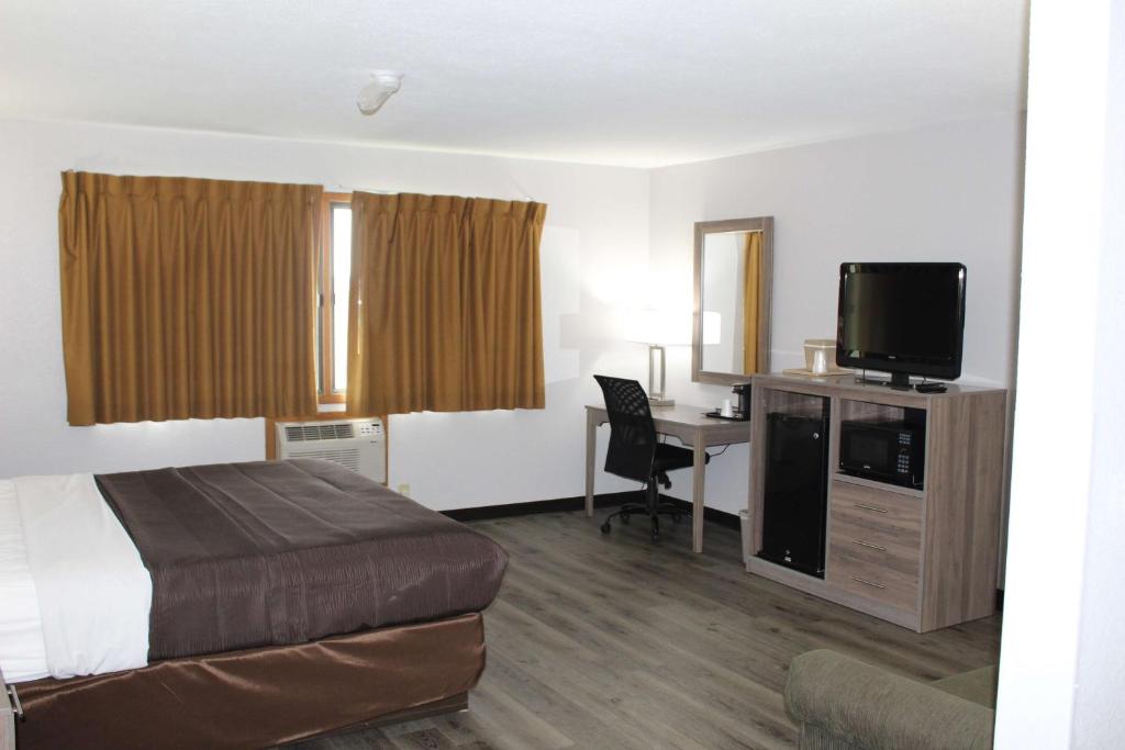 SureStay Hotel by Best Western Cedar Rapids - image 4