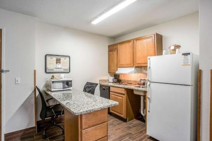 MainStay Suites Cedar Rapids - image 3